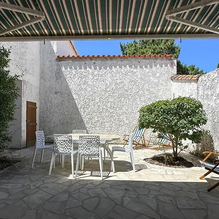 Rénovée à La Palmyre Pour 6 Pers. - Patio, Wifi, Proche Et Commerces - Fr-1-705-85 Les Mathes