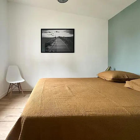Rénovée à La Palmyre Pour 6 Pers. - Patio, Wifi, Proche Et Commerces - Fr-1-705-85