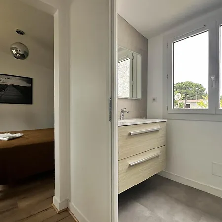 Renovee Pour 7 Pers Avec Wifi - La Palmyre - Fr-1-705-85 Feriehus *